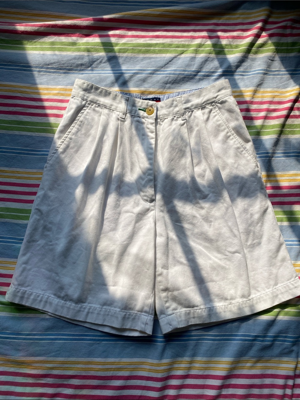 Tommy Hilfiger White High Waist Pleated Women's Shorts